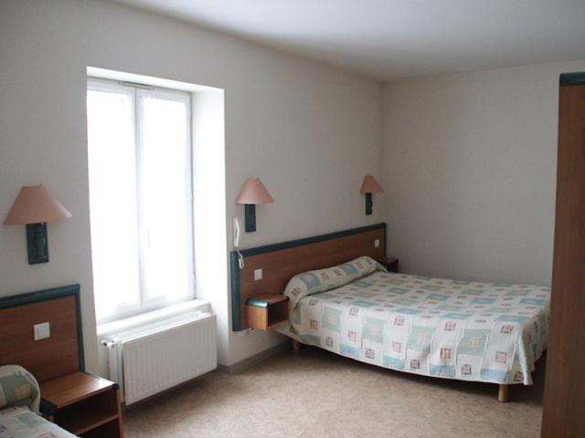 Hotel Peret Denguin Zimmer foto